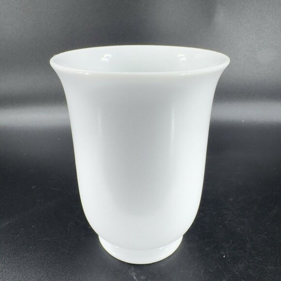 Pottery Barn PB White Porcelain Footed Coffee Mug Cup Set 2 Mugs Cups Japan VTG - Picture 9 of 14